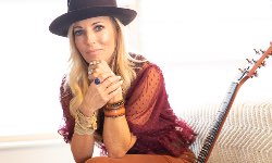 Americana Highways "Judy Paster shines in Nashville"